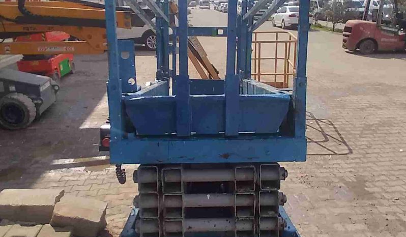 
08 M AKÜLÜ MAKASLI PLATFORM (MANLIFT) GENIE – 2012 MODEL full									